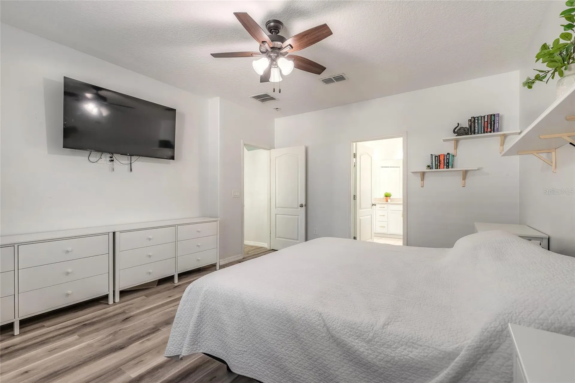1215 Cap Diville Avenue Port Orange FL 32129
