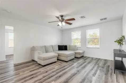 1215 Cap Diville Avenue Port Orange FL 32129