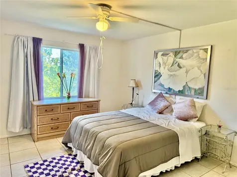 1825 Restful Drive Bradenton FL 34207