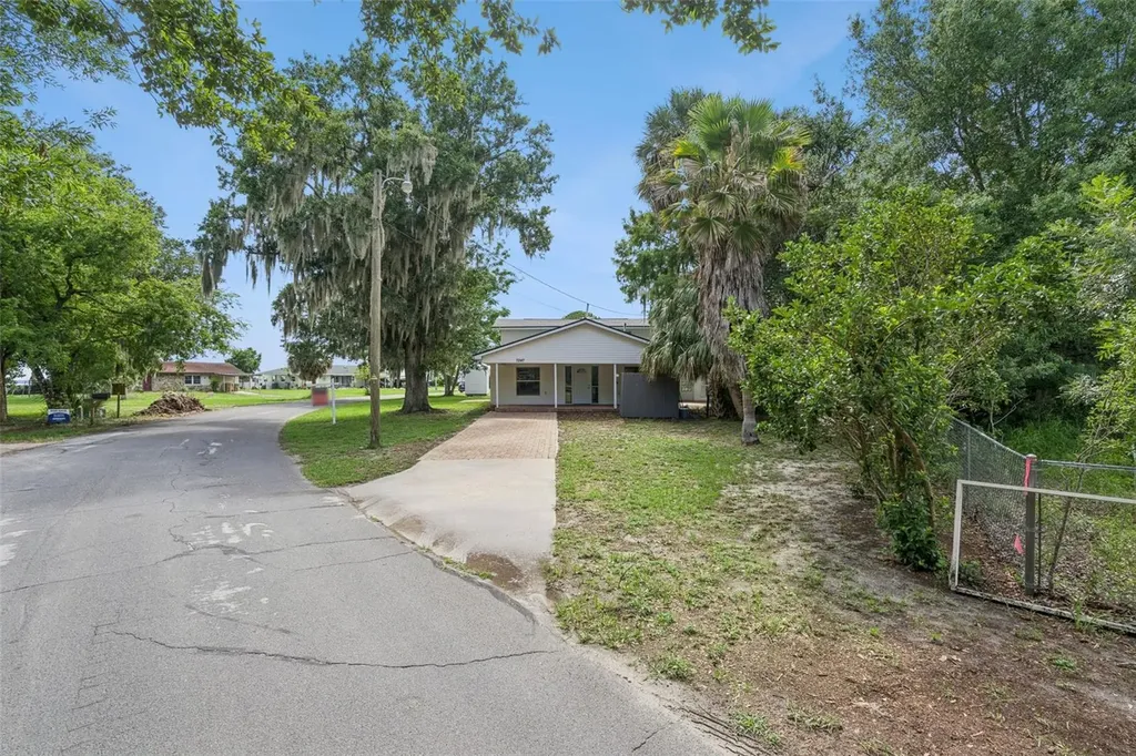 7247 Treasure Island Road Leesburg FL 34788