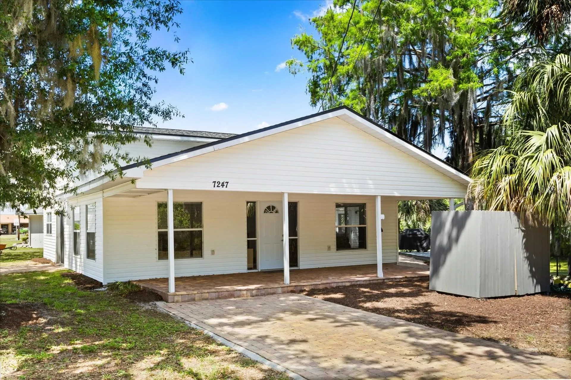 7247 Treasure Island Road Leesburg FL 34788