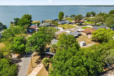 7247 Treasure Island Road Leesburg FL 34788
