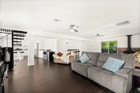7247 Treasure Island Road Leesburg FL 34788
