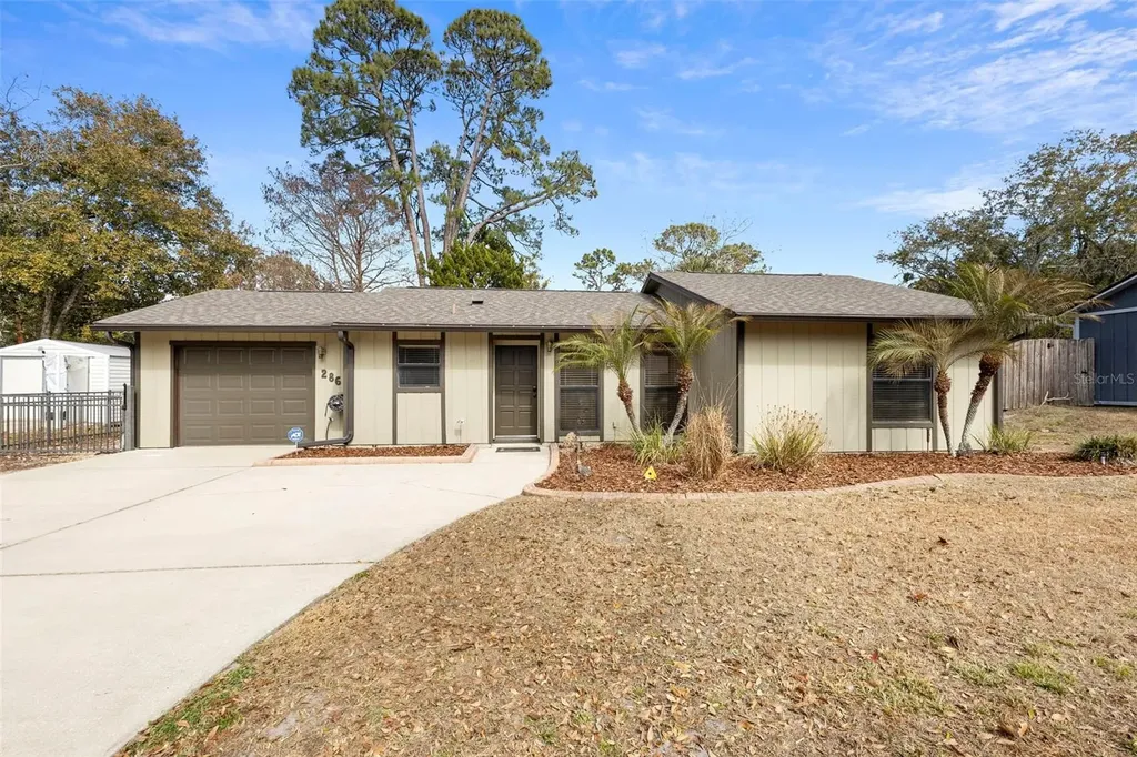 286 Valencia Road Debary FL 32713