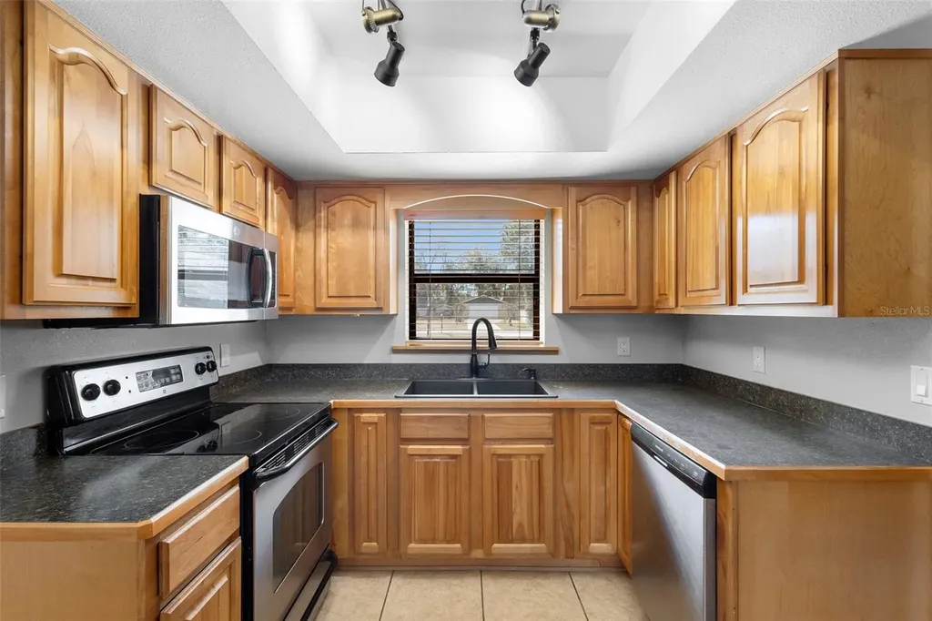 286 Valencia Road Debary FL 32713