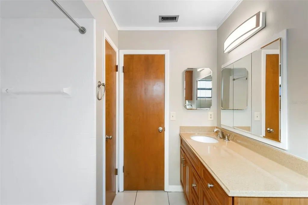 286 Valencia Road Debary FL 32713
