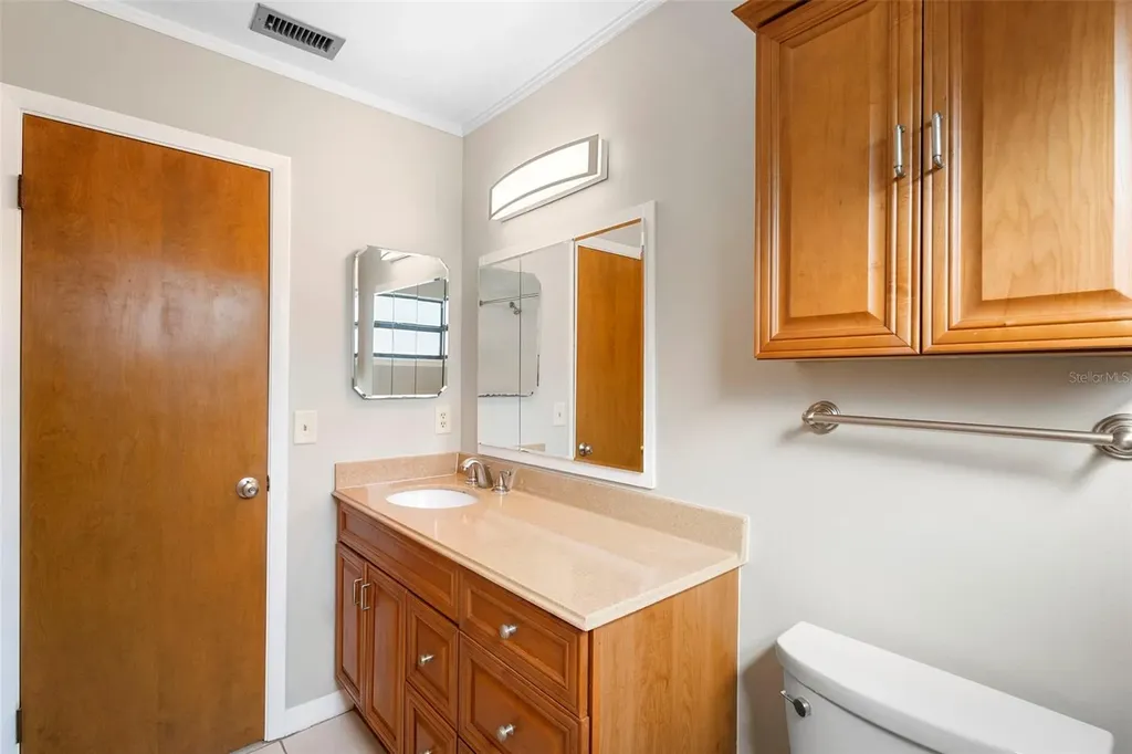 286 Valencia Road Debary FL 32713