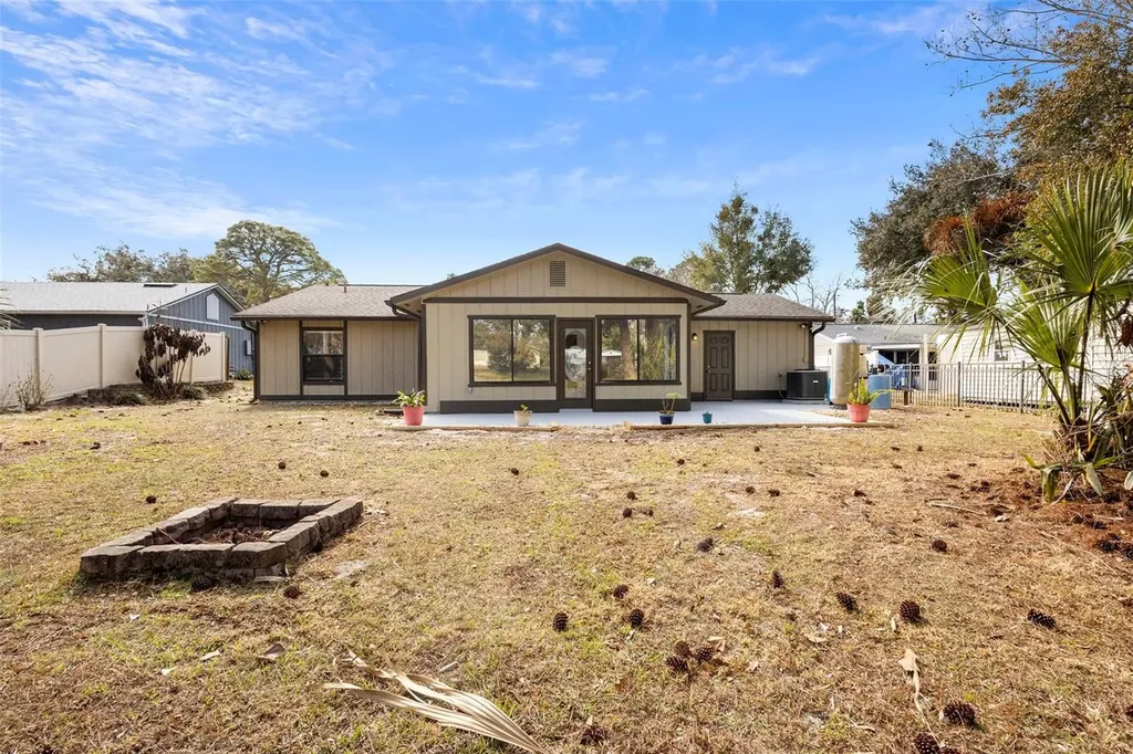 286 Valencia Road Debary FL 32713
