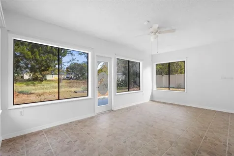 286 Valencia Road Debary FL 32713