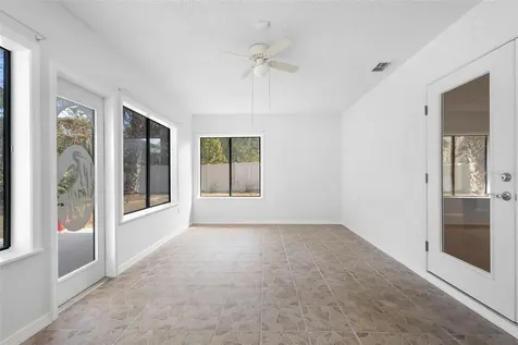286 Valencia Road Debary FL 32713