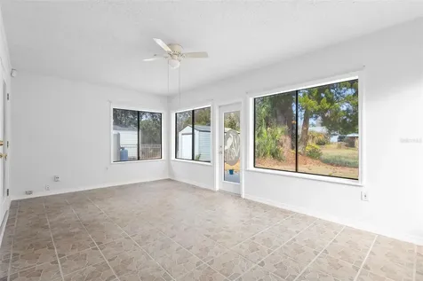 286 Valencia Road Debary FL 32713