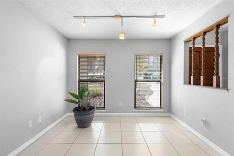 286 Valencia Road Debary FL 32713