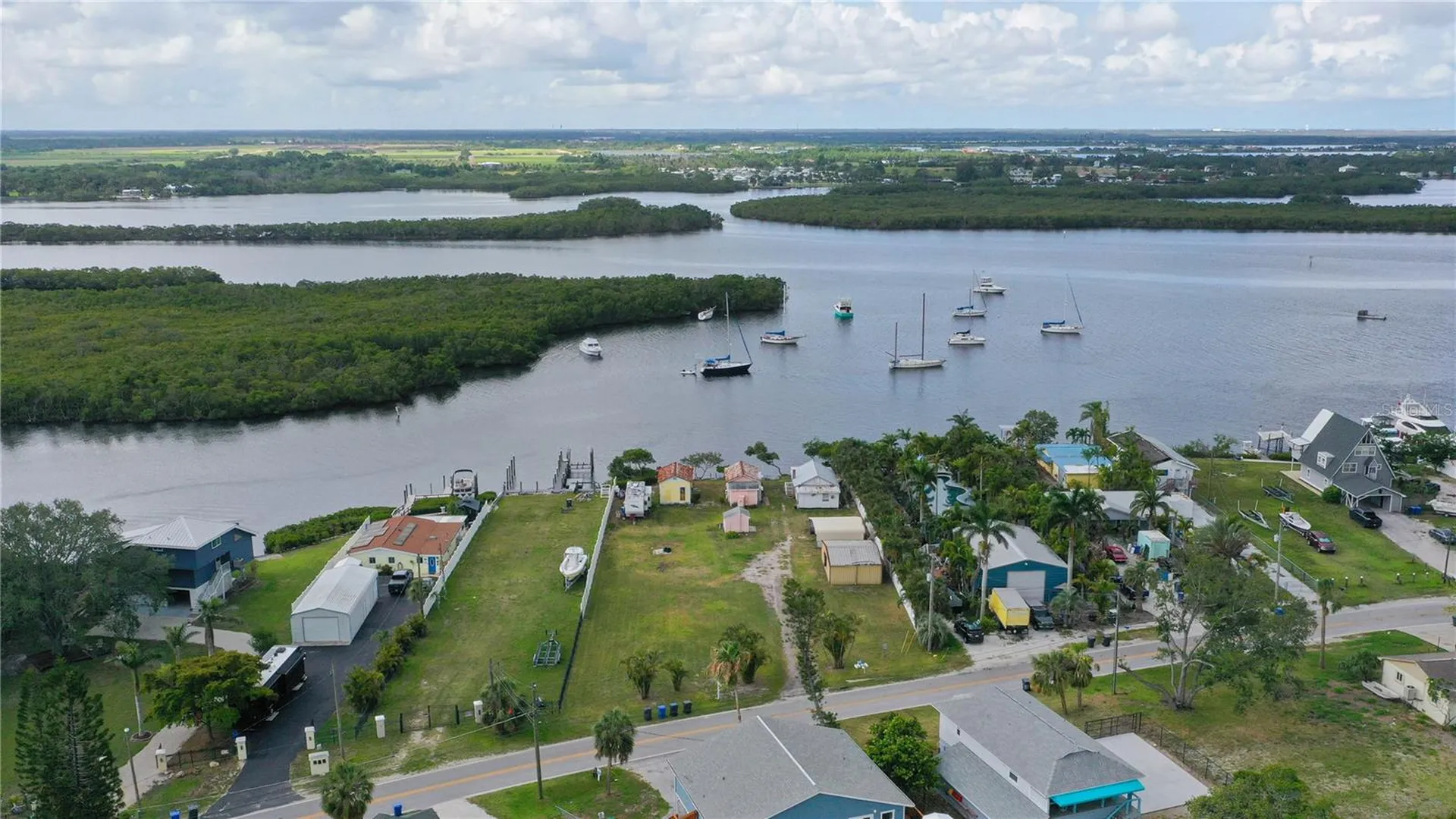 3312 W Shell Point Road Ruskin FL 33570