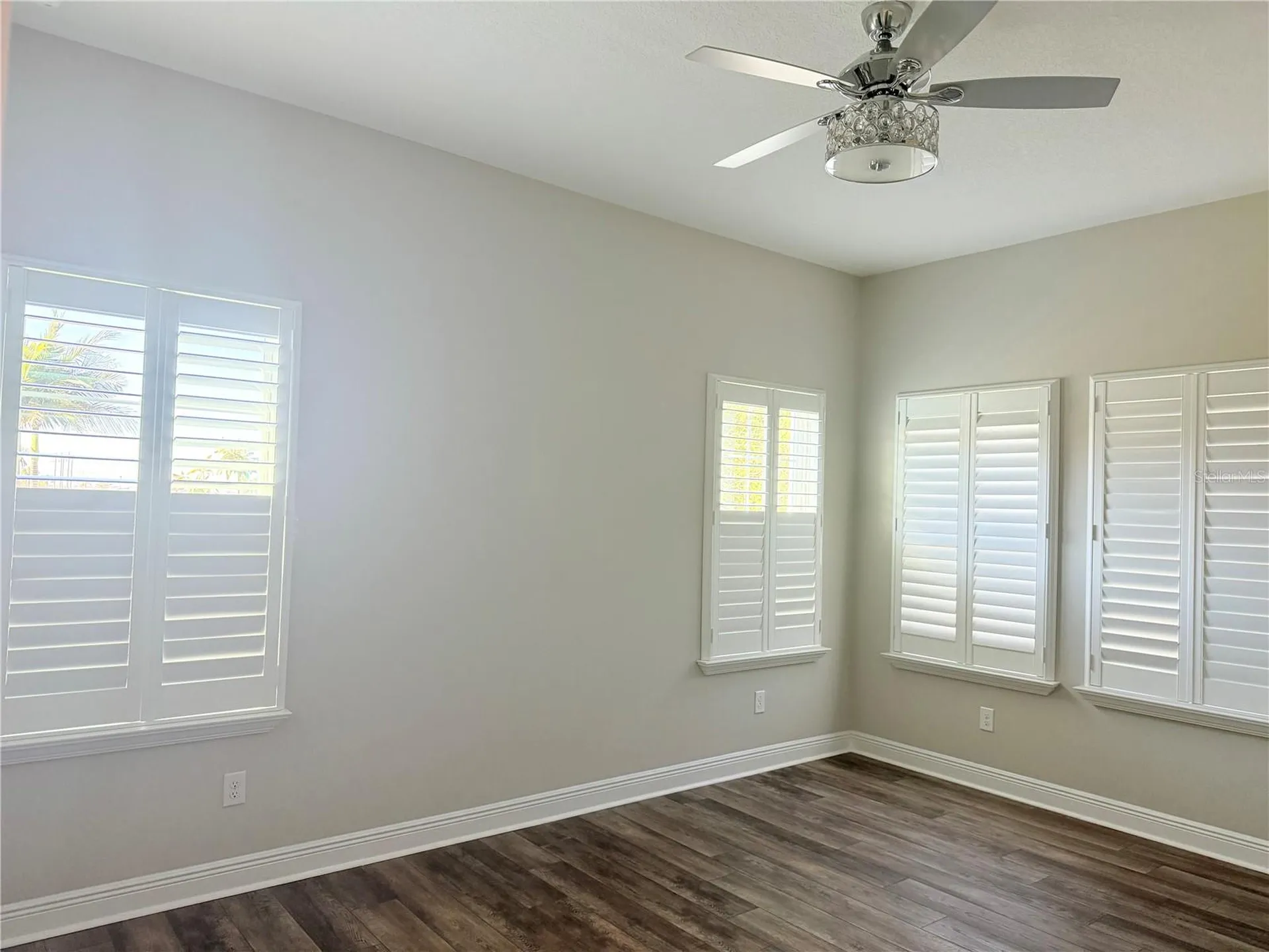 7004 Mainland Avenue Apollo Beach FL 33572