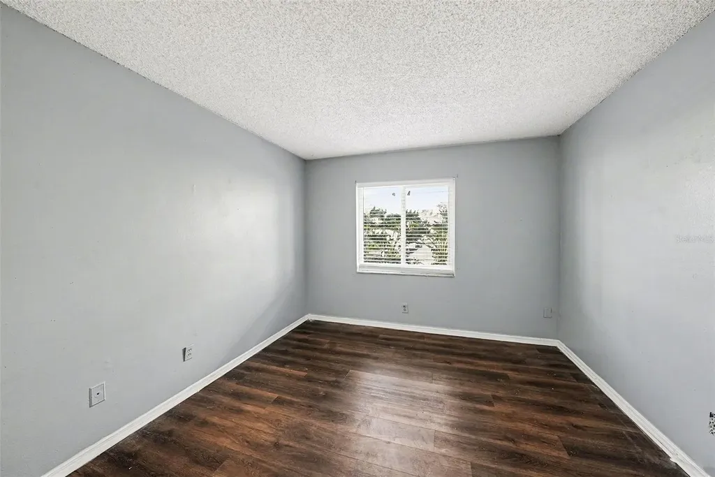 550 Golden Raintree Place Brandon FL 33510