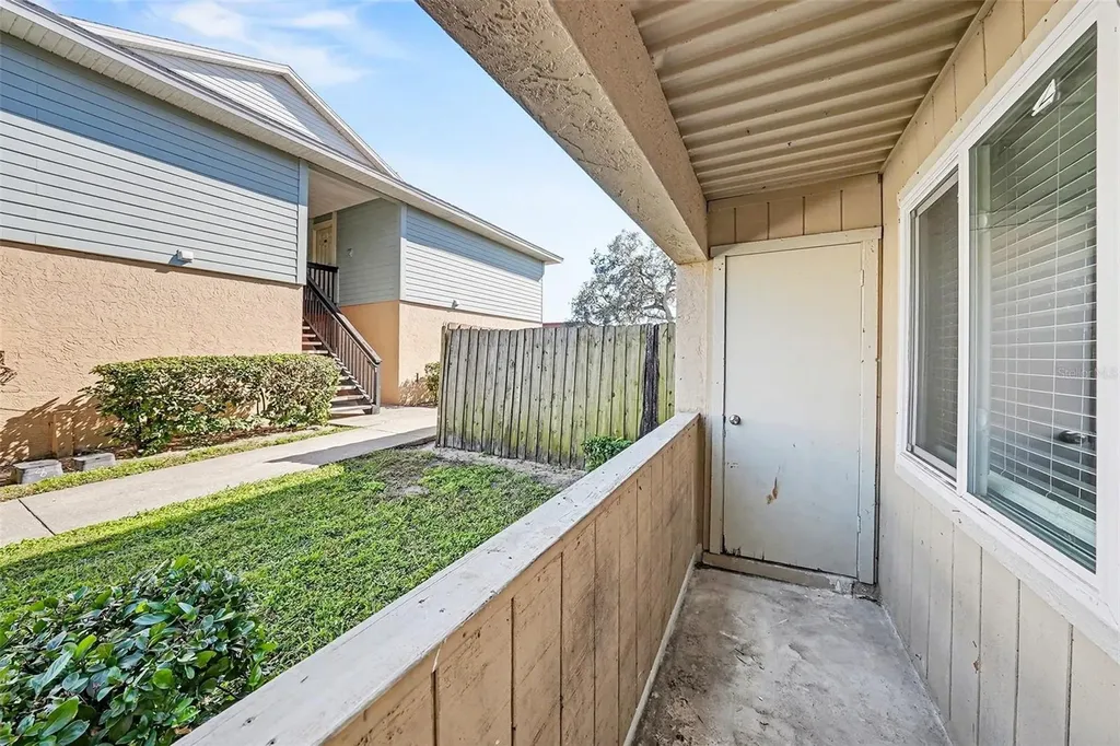 550 Golden Raintree Place Brandon FL 33510