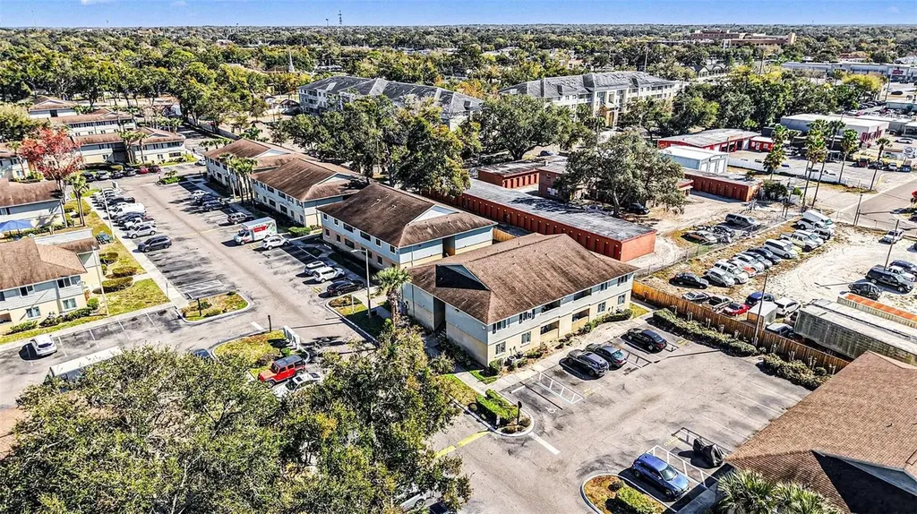 550 Golden Raintree Place Brandon FL 33510