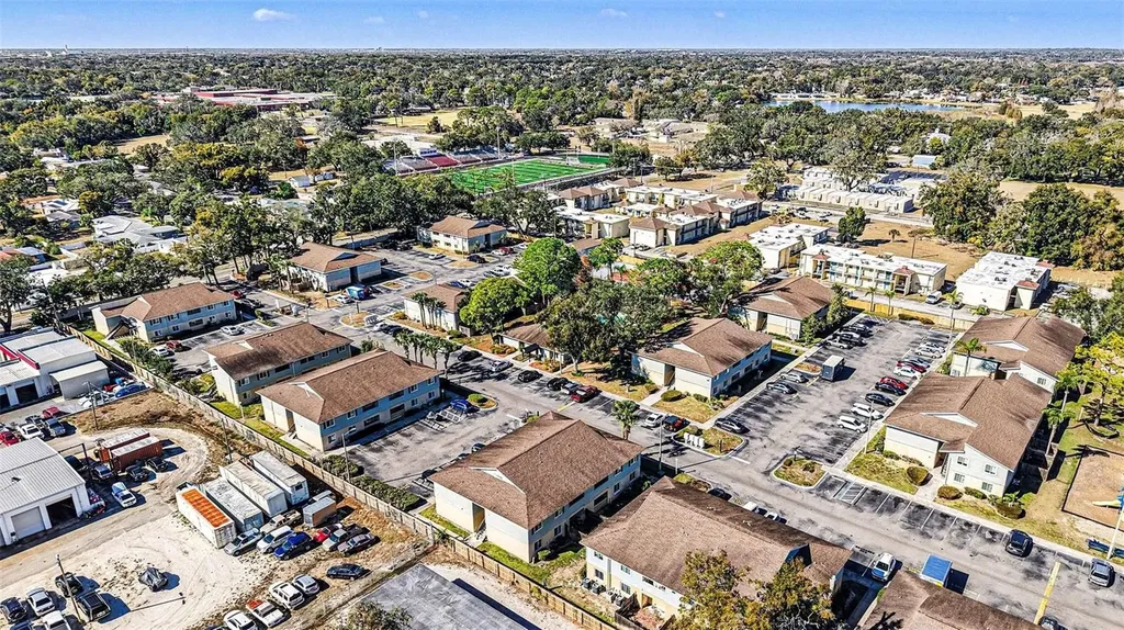 550 Golden Raintree Place Brandon FL 33510