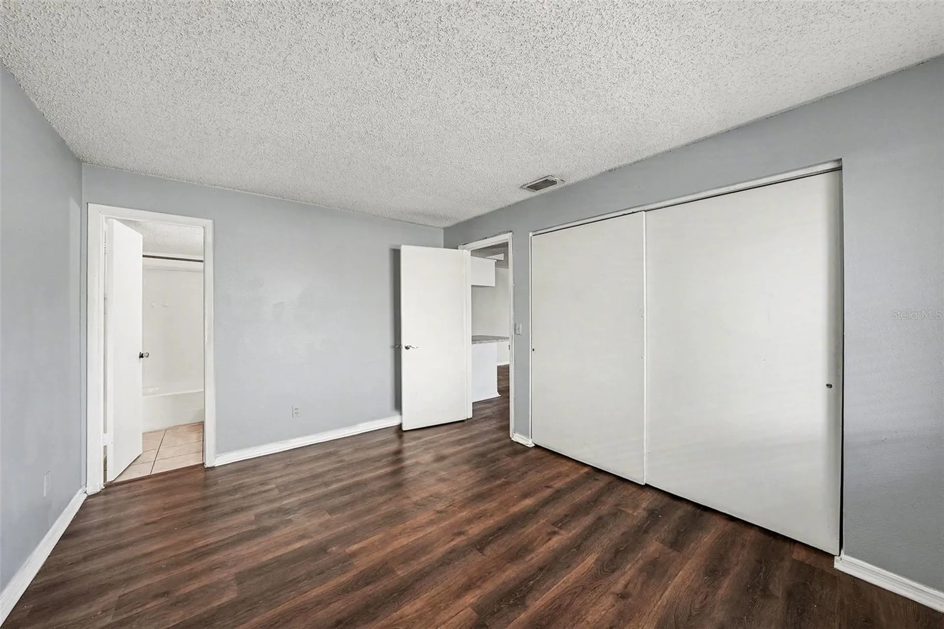 550 Golden Raintree Place Brandon FL 33510