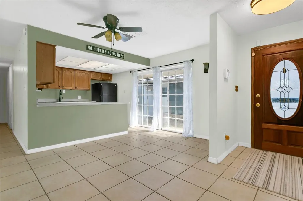 561 E Orange Street Altamonte Springs FL 32701