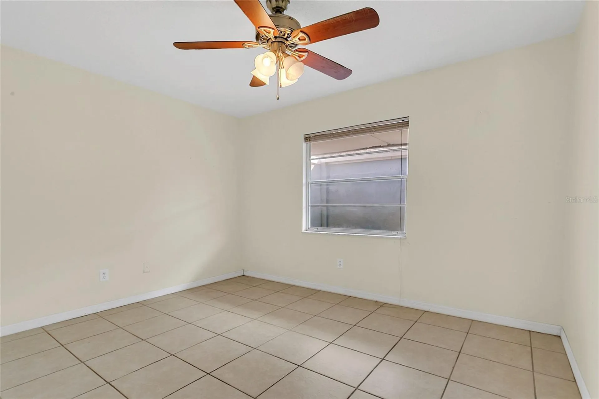 561 E Orange Street Altamonte Springs FL 32701
