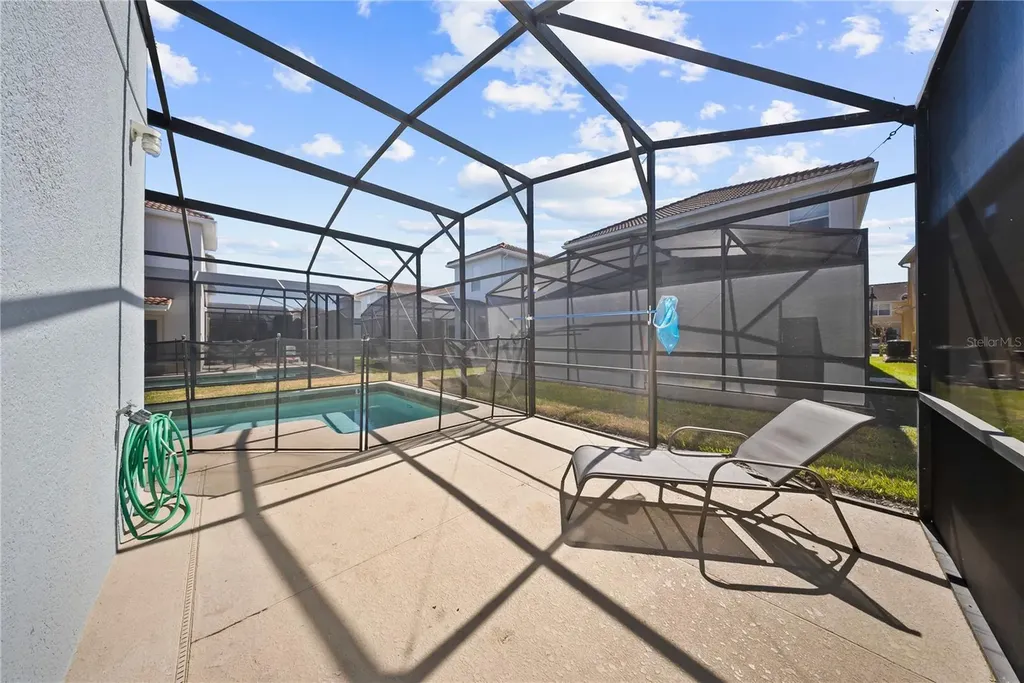 8960 Bismarck Palm Road Kissimmee FL 34747