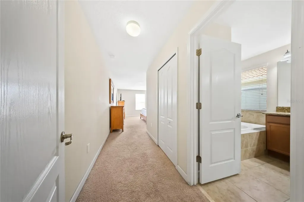 8960 Bismarck Palm Road Kissimmee FL 34747