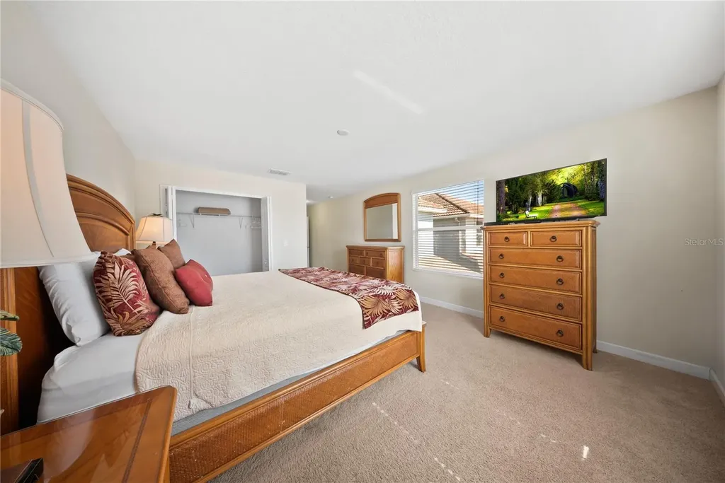 8960 Bismarck Palm Road Kissimmee FL 34747