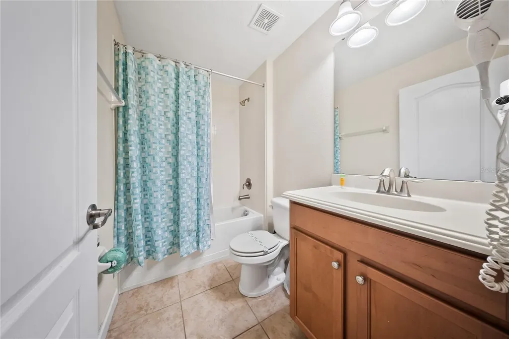 8960 Bismarck Palm Road Kissimmee FL 34747