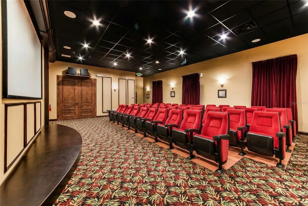 8960 Bismarck Palm Road Kissimmee FL 34747