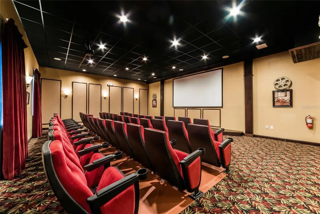 8960 Bismarck Palm Road Kissimmee FL 34747