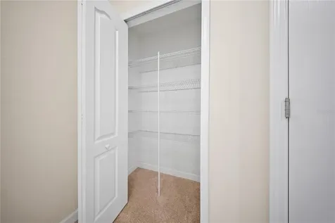 8960 Bismarck Palm Road Kissimmee FL 34747