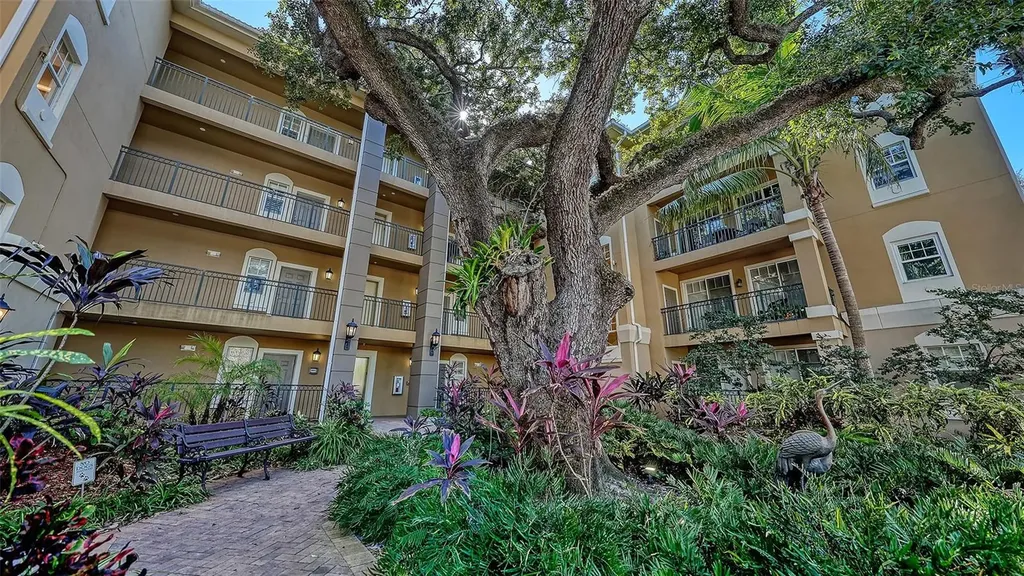 1268 11th Street Sarasota FL 34236