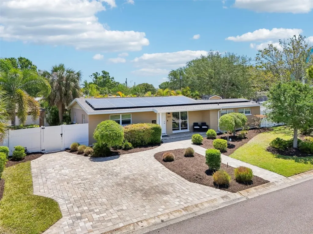 4091 Cherry Street NE St Petersburg FL 33703