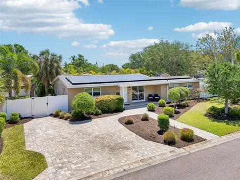 4091 Cherry Street NE St Petersburg FL 33703