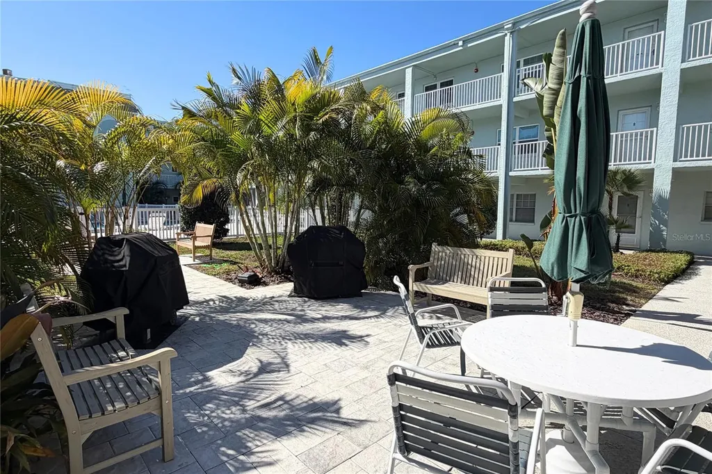 701 Poinsettia Road Belleair FL 33756