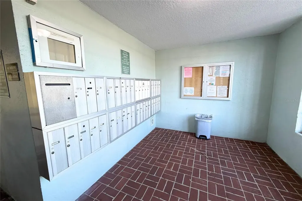 701 Poinsettia Road Belleair FL 33756
