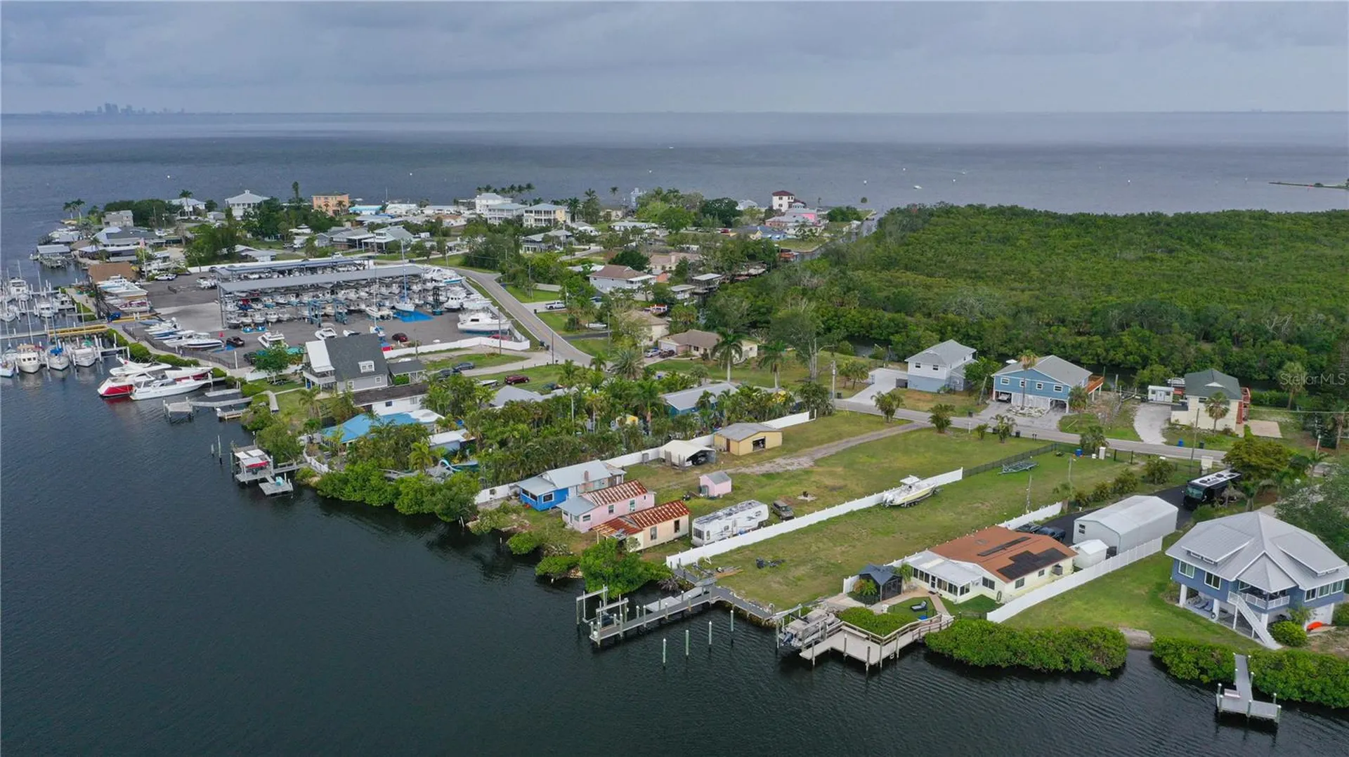 3306 W Shell Point Road Ruskin FL 33570