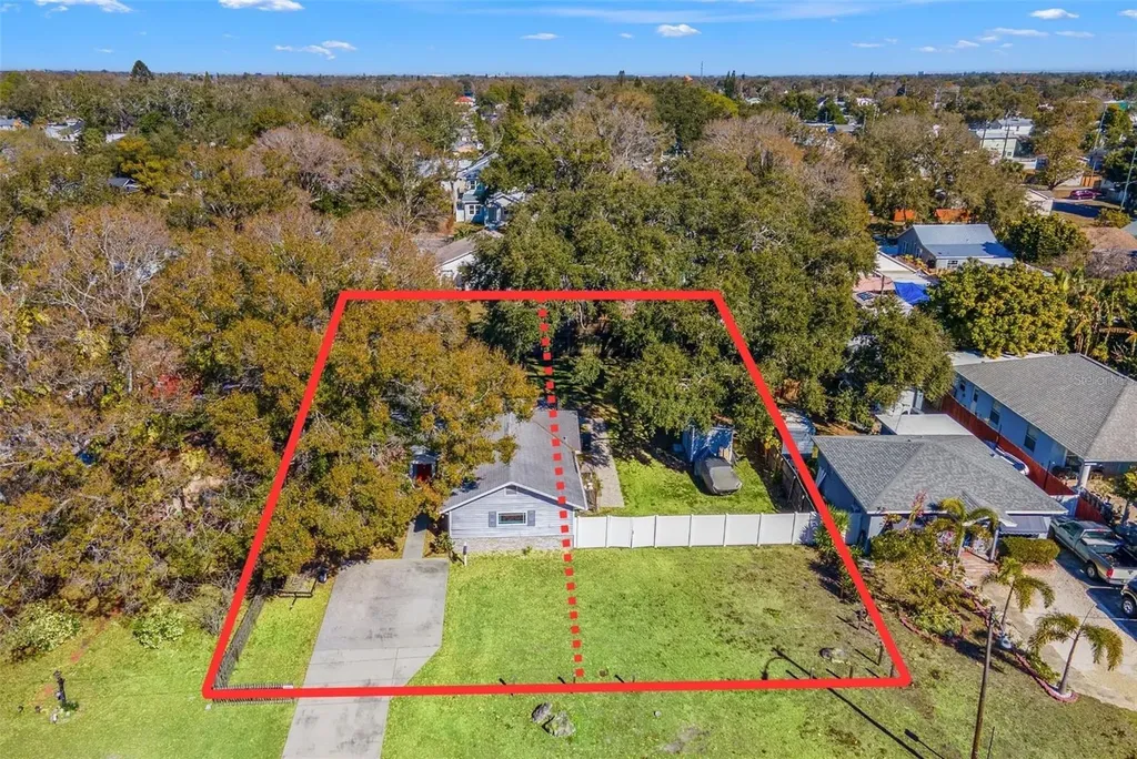 1747 26th Avenue N St Petersburg FL 33713