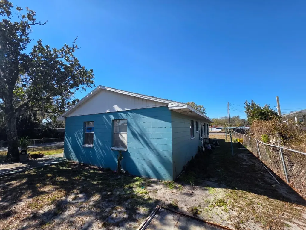 2215 Emma Street Lakeland FL 33815