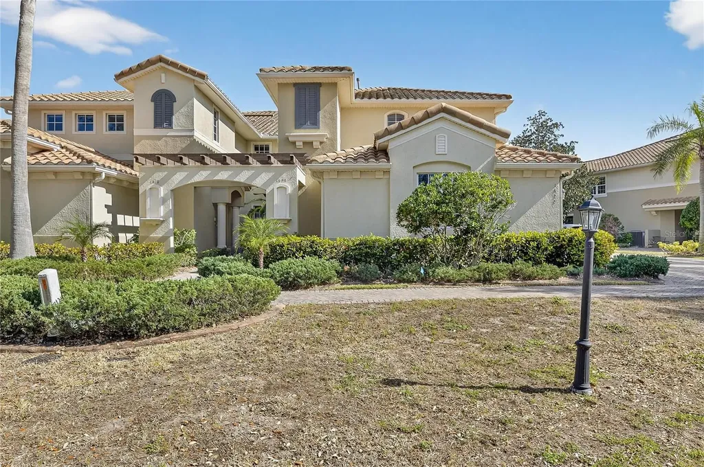 1420 Emerald Dunes Drive Sun City Center FL 33573