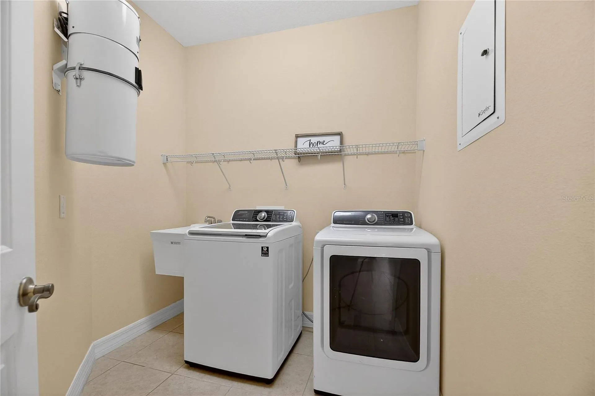 1420 Emerald Dunes Drive Sun City Center FL 33573