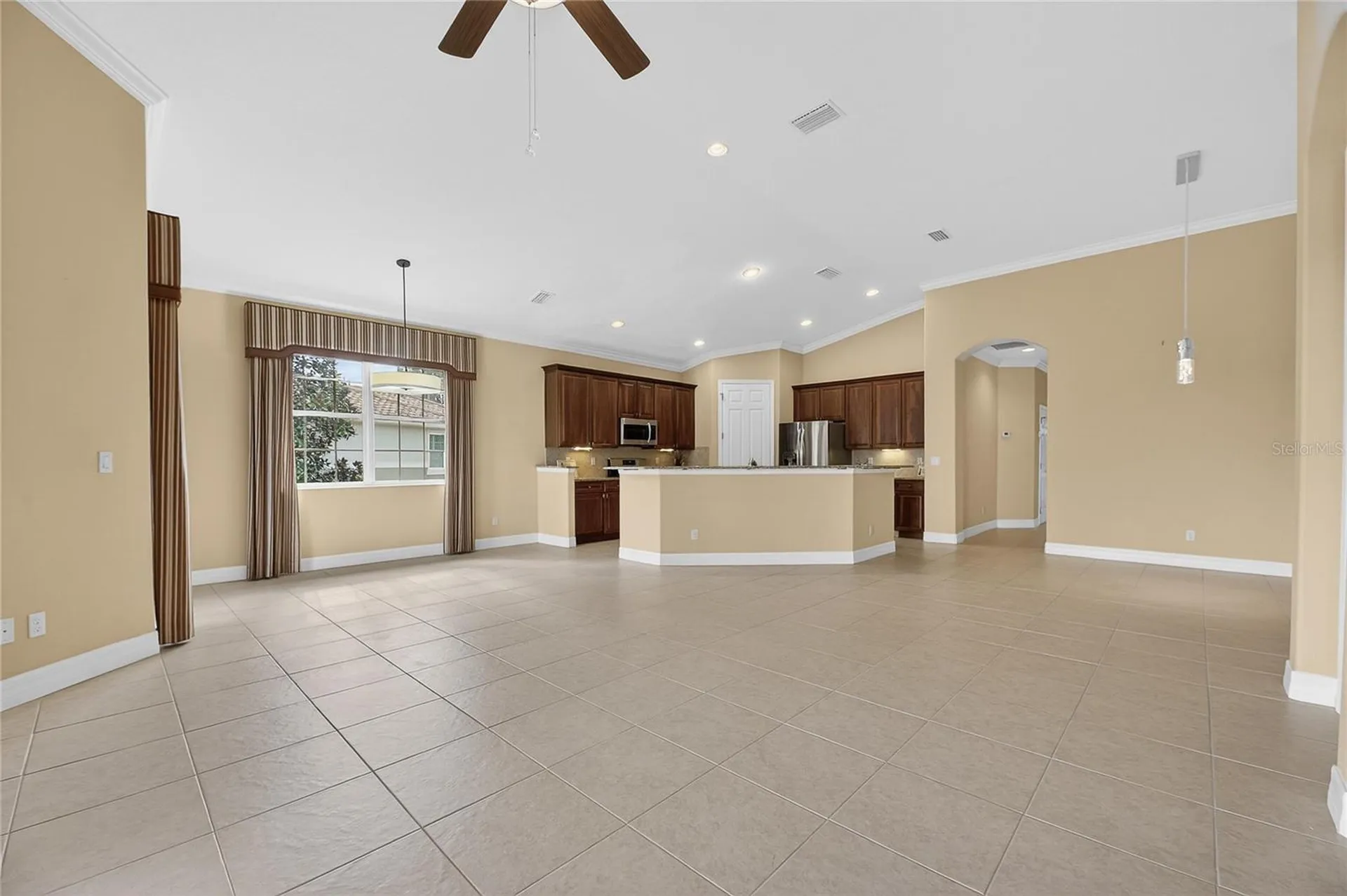 1420 Emerald Dunes Drive Sun City Center FL 33573