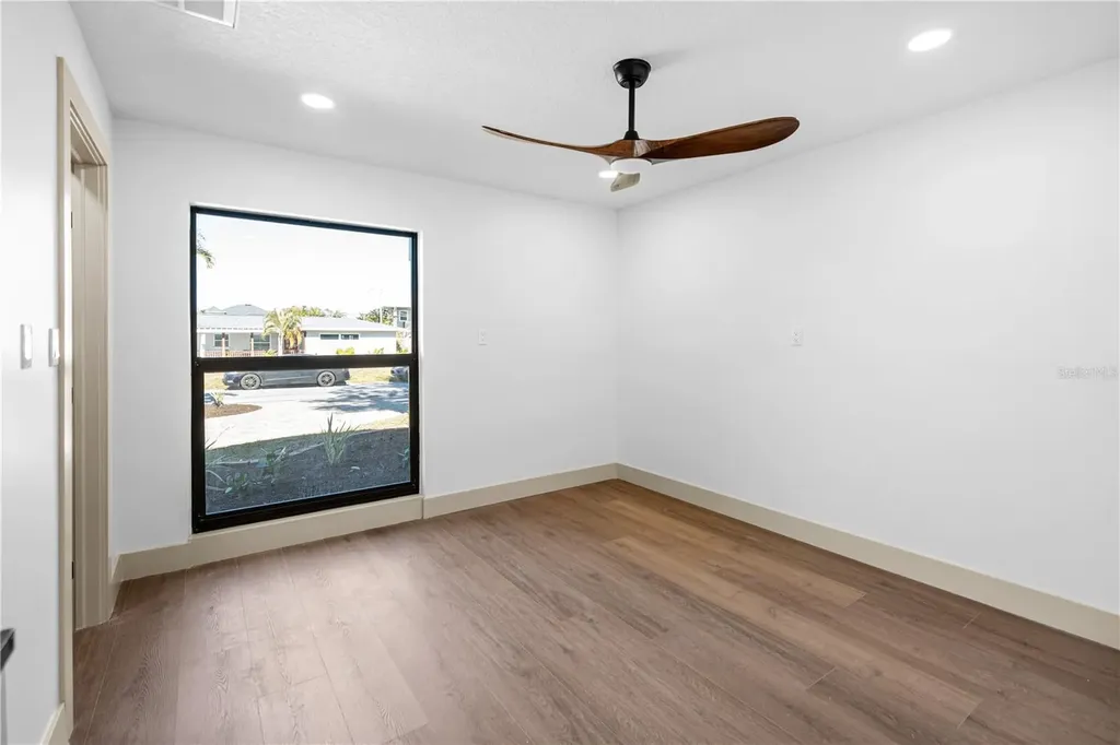 567 Baywood Drive S Dunedin FL 34698