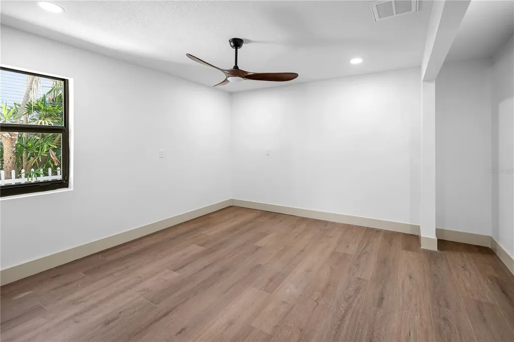 567 Baywood Drive S Dunedin FL 34698