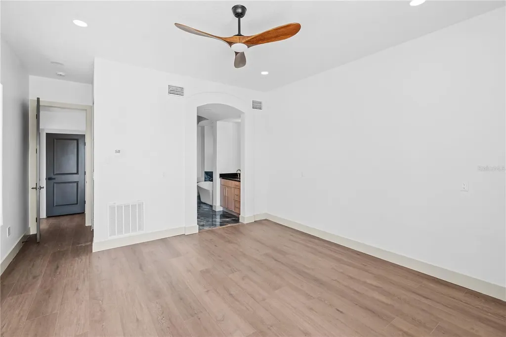 567 Baywood Drive S Dunedin FL 34698