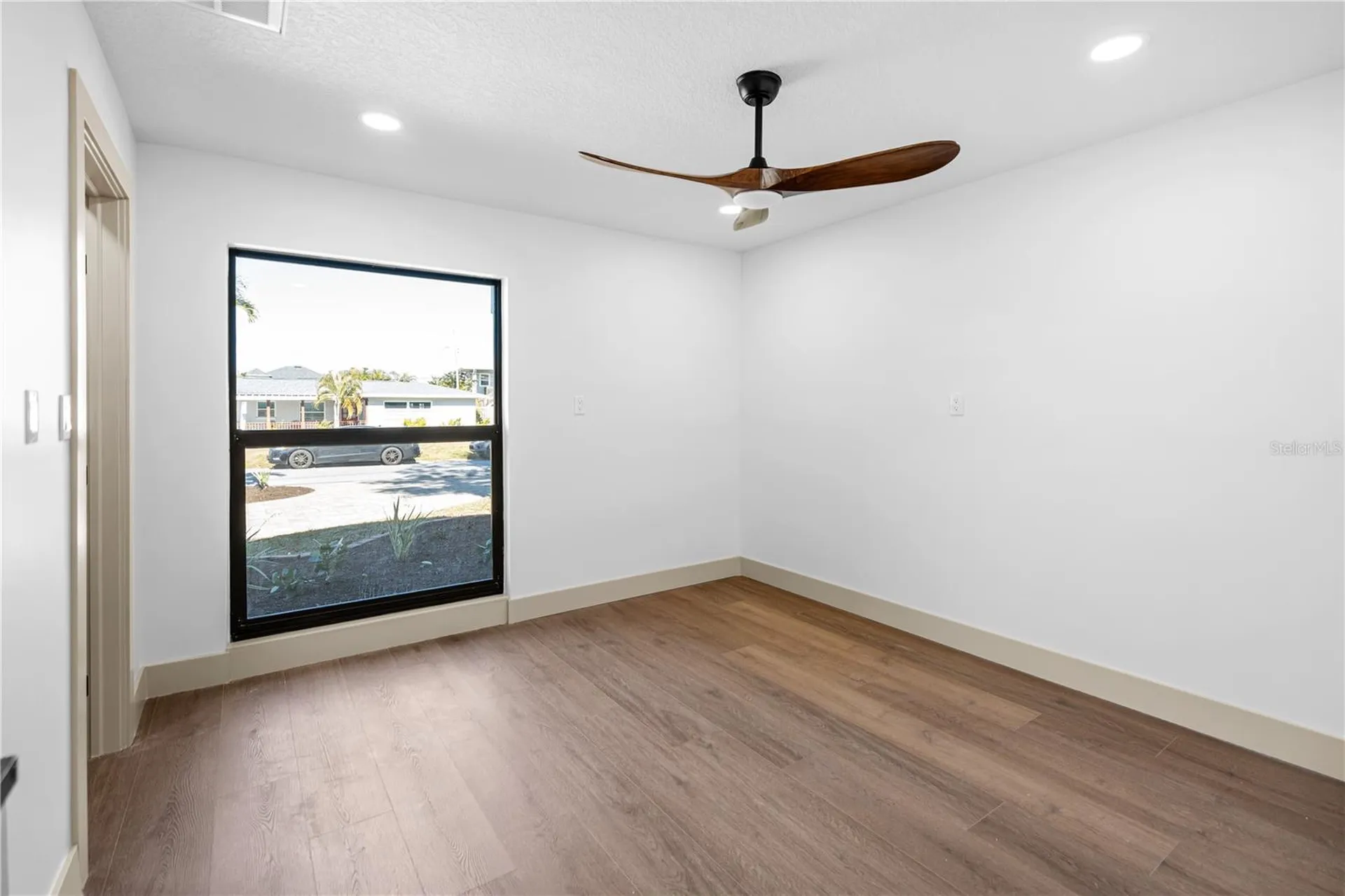 567 Baywood Drive S Dunedin FL 34698