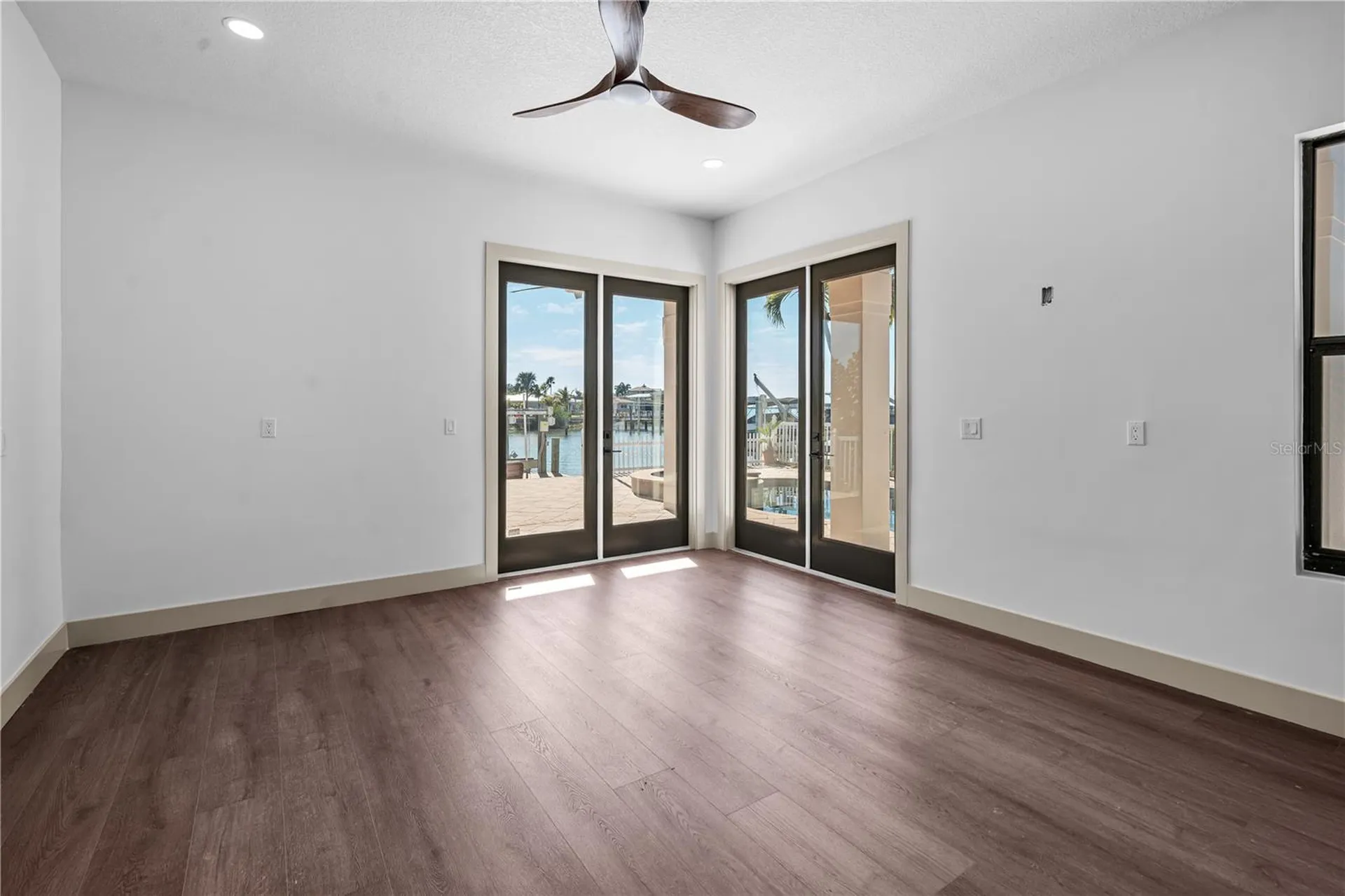 567 Baywood Drive S Dunedin FL 34698