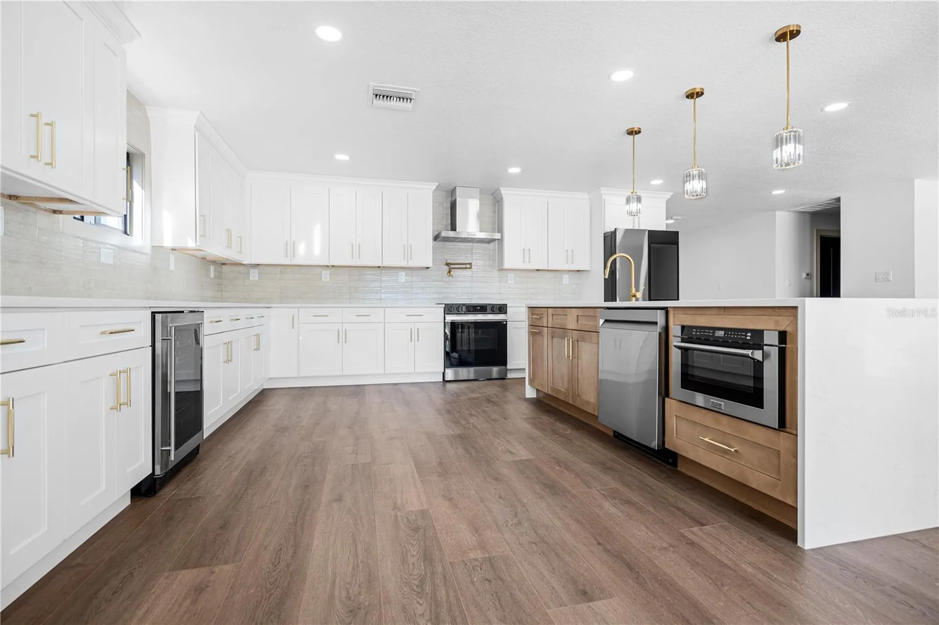 567 Baywood Drive S Dunedin FL 34698