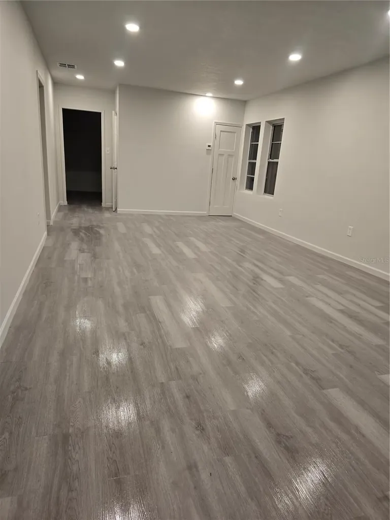610 Avenue A NE Winter Haven FL 33881